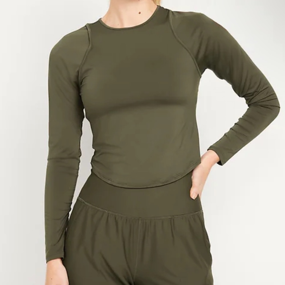Old Navy FlowForm Crop Cutout-Back Top